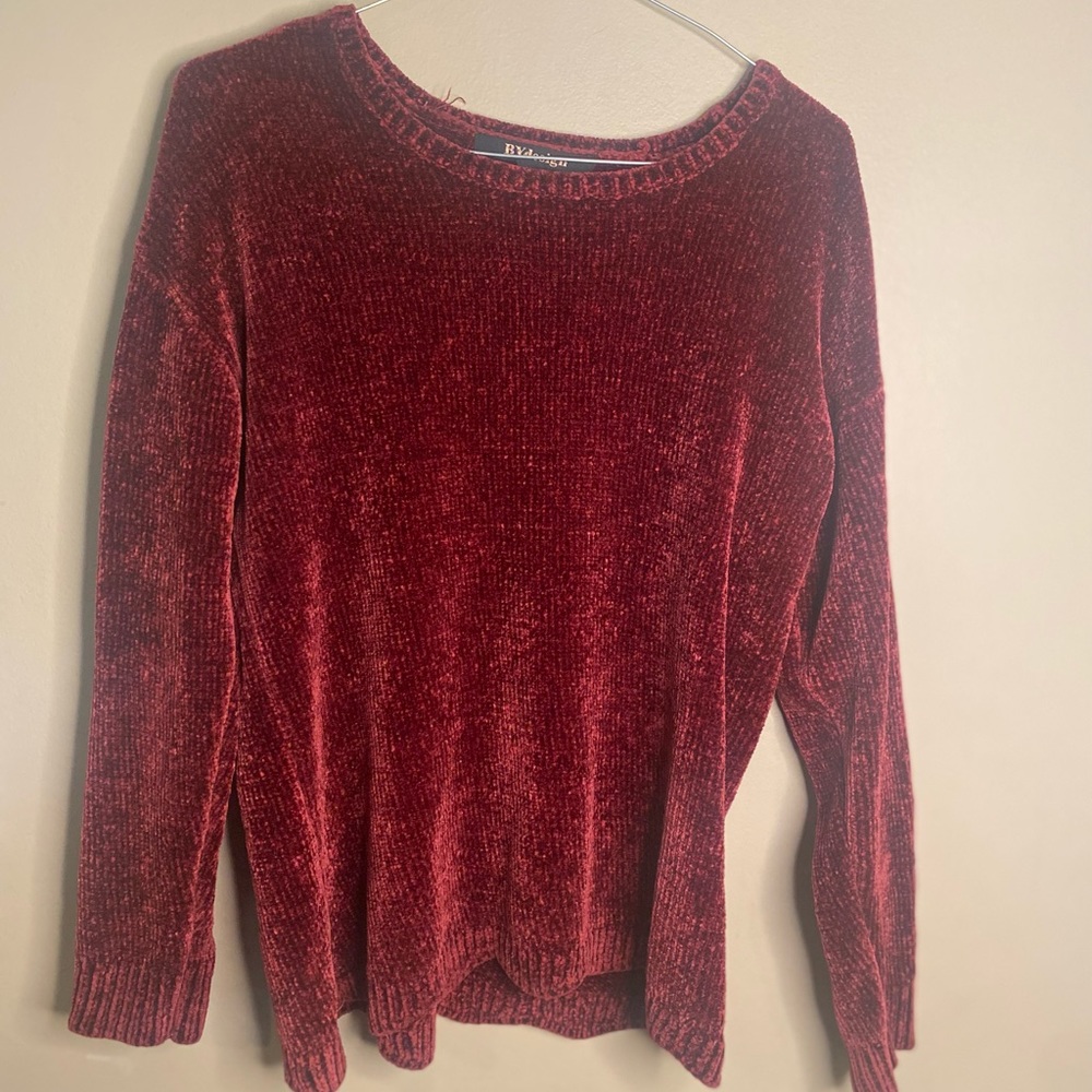 maroon crochet sweater